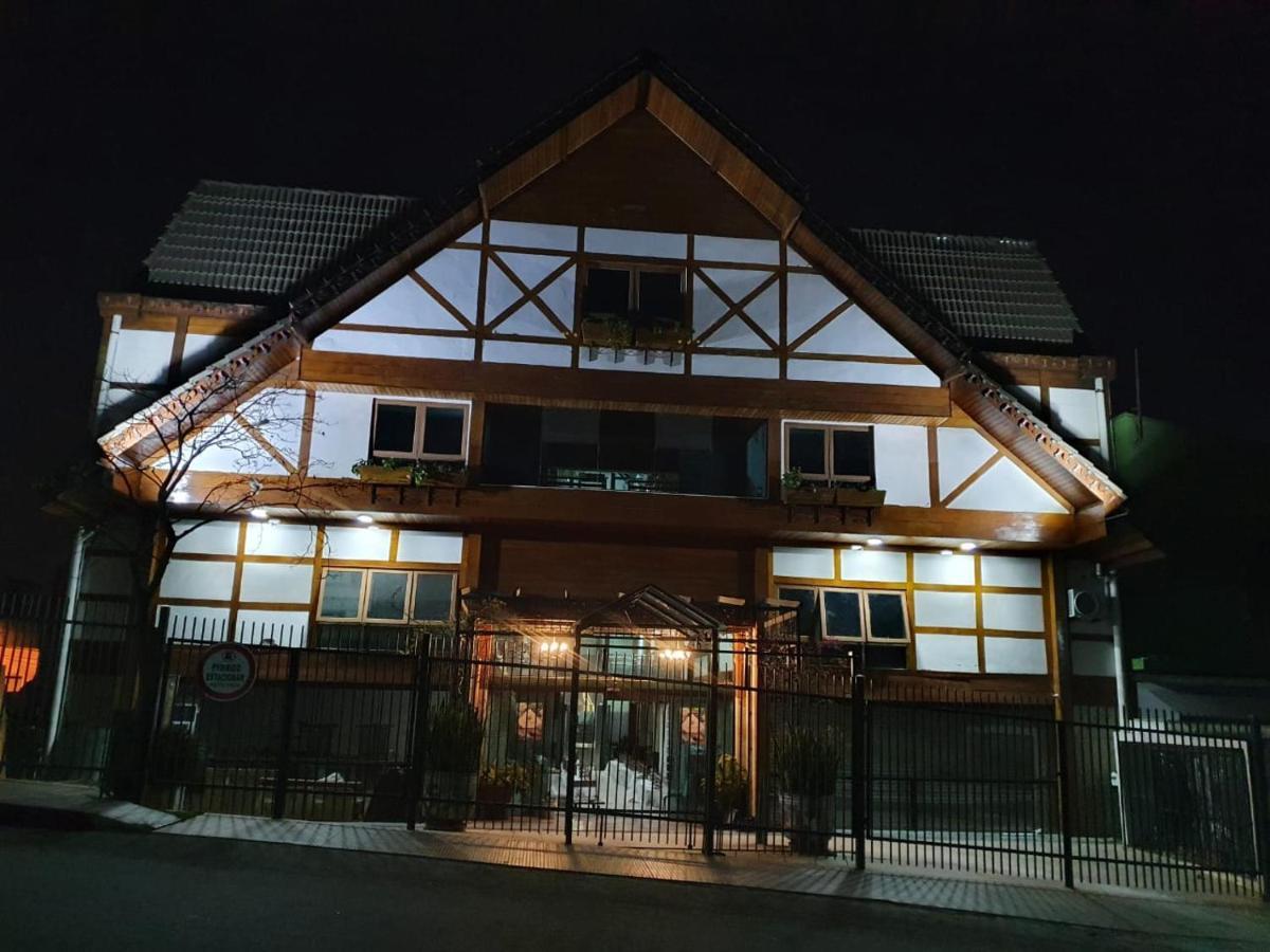 Hotel Chalet Monet - Granja Vianna Cotia  Exterior photo